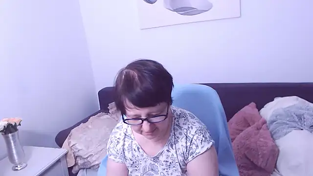 ChristaRose online show from February 14, 10:12 pm