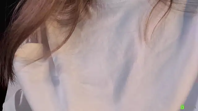 Courtney Luv online show from February 20, 1:34 pm