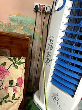 worstcouples online show from October 28, 8:42 am