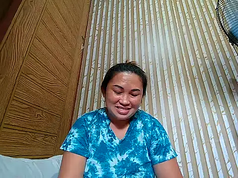 LalaiAsian online show from March 3, 7:36 am