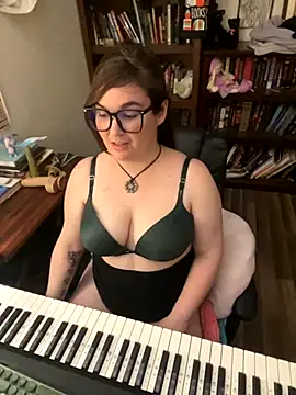 Adobe Angel online show from November 29, 2:26 am