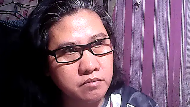 sweetsosie18 online show from September 10, 5:35 pm