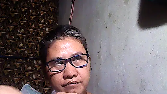sweetsosie18 online show from July 6, 9:58 am