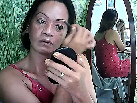 yummy 21xxx online show from December 2, 1:40 am