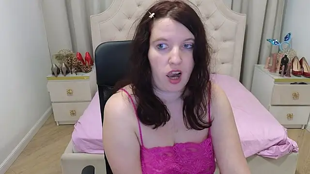 Snapshot of AmazingTori chatting on September 20, 12:36 pm AmazingTori online show from September 20, 12:36 pm