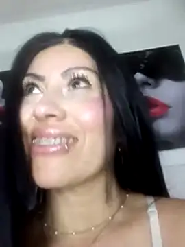 Tania mature online show from April 4, 5:45 pm