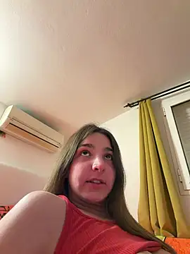 DoriDeluxe66 online show from February 12, 7:59 pm