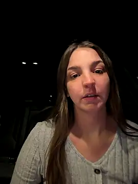 DoriDeluxe66 online show from October 16, 7:05 pm