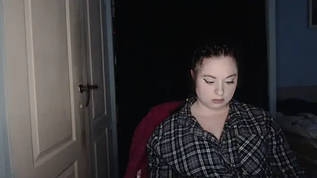 ryhhnnagold99 online show from April 5, 5:23 pm