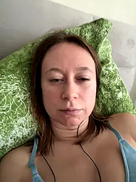 BrookeEvans online show from October 21, 6:50 am