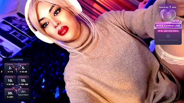 Thalia Cambridge online show from April 6, 9:38 pm