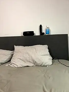 Dutchebonygirlx  online show from January 8, 6:23 pm