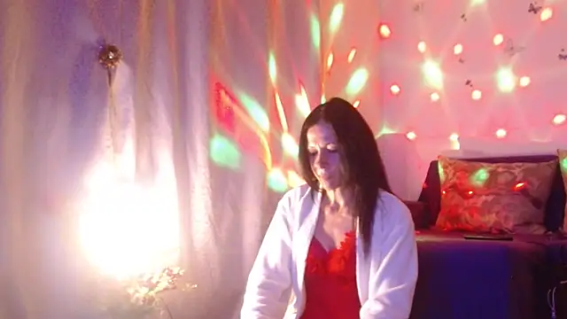 ElysaSun online show from November 5, 9:31 pm