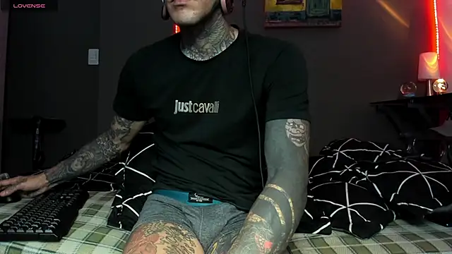 jhonny  ackerman online show from March 7, 11:50 am