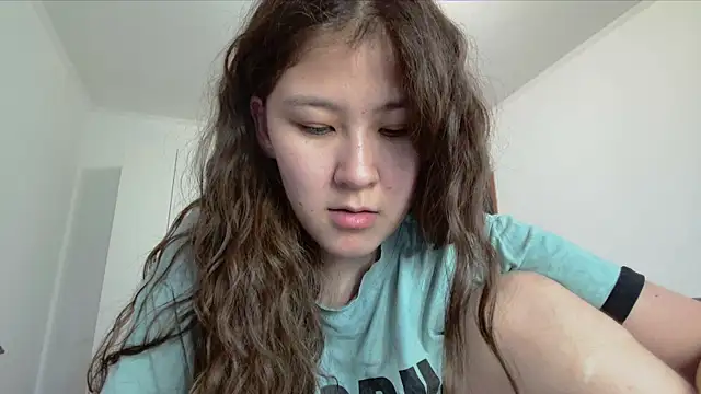 Riz girl online show from November 2, 11:24 am