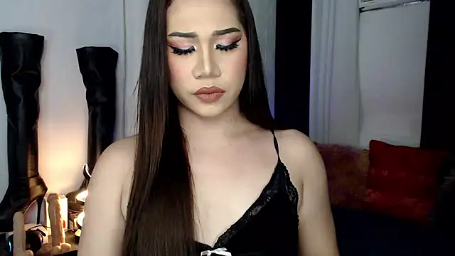 elise bloom69 online show from October 5, 6:24 pm