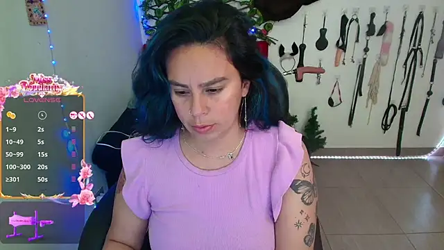 elektra 32 online show from April 27, 5:15 am