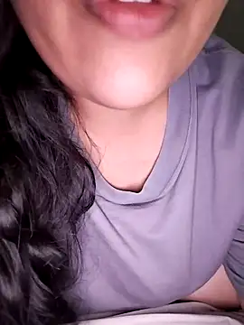 Annerae online show from December 20, 7:07 pm