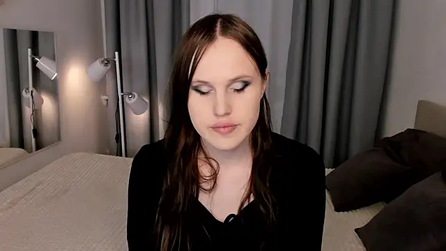 EffieMinki online show from April 14, 8:42 pm