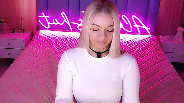 AllwaysHotJ online show from March 22, 2:17 am