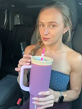 lunagirl13 online show from July 13, 11:38 pm