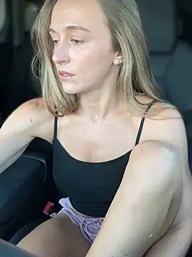 lunagirl13 online show from July 15, 11:42 pm