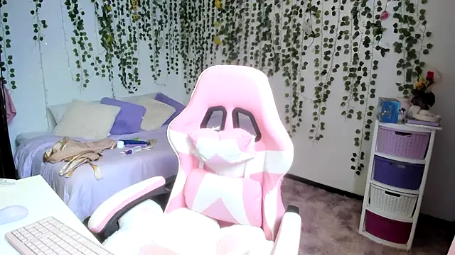 violeta milleer online show from January 10, 6:12 pm