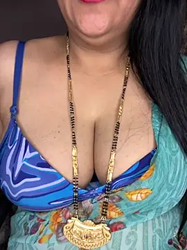 Snapshot of Zoya_Varma004 chatting on September 17, 5:16 am Zoya Varma004 online show from September 17, 5:16 am