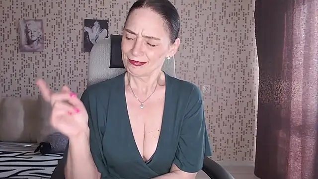 xAlwaysWOWx online show from March 16, 5:55 am