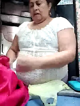 Keyla01  online show from April 15, 7:03 pm