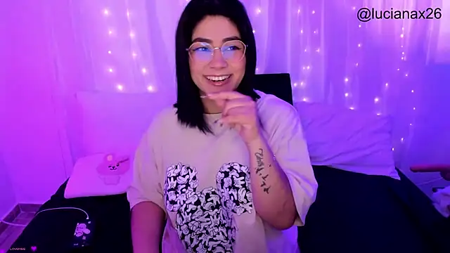 lucy26  online show from November 20, 3:18 am