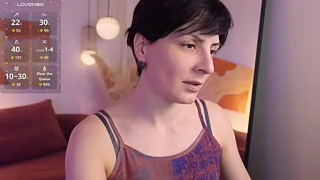 LorenDaze online show from April 8, 6:26 am