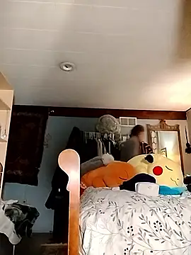 eatmeplease44 online show from January 15, 7:36 am