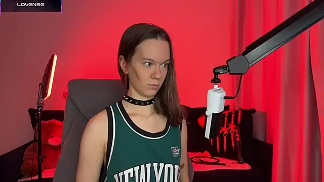 SharkyBaby online show from November 10, 4:13 pm