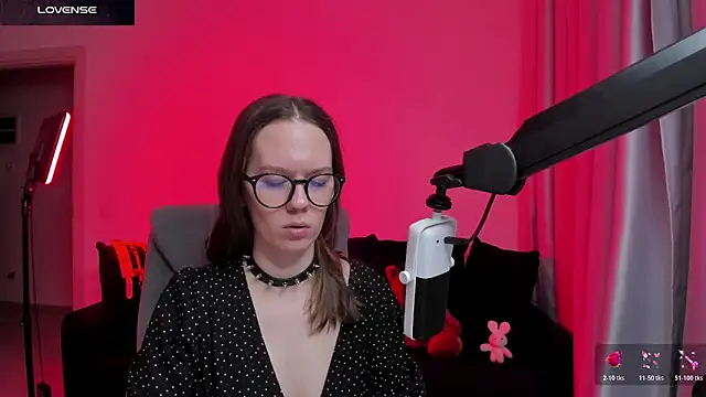 SharkyBaby online show from February 10, 5:49 pm