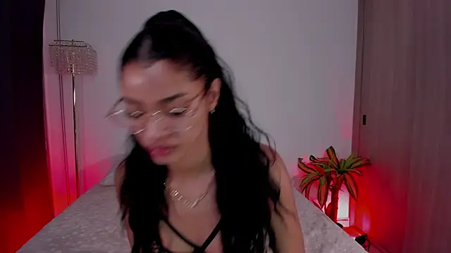 liagirl cute online show from July 26, 4:09 am