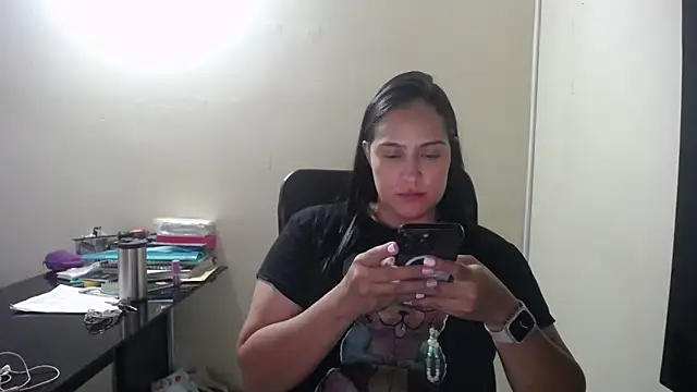 Snapshot of kendall_52 chatting on September 24, 8:41 pm kendall 52 online show from September 24, 8:41 pm