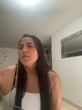 Snapshot of kendall_52 chatting on October 20, 5:27 pm kendall 52 online show from October 20, 5:27 pm