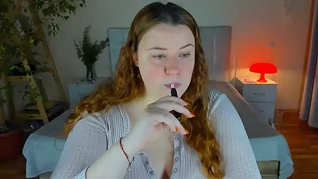 PolinaSalvatore online show from November 27, 5:16 pm