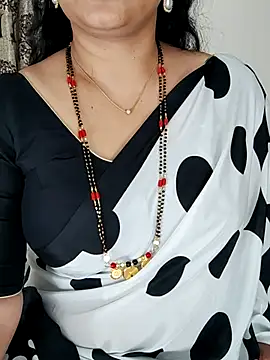 Cute Sexy Teacher 69 online show from April 3, 1:25 am