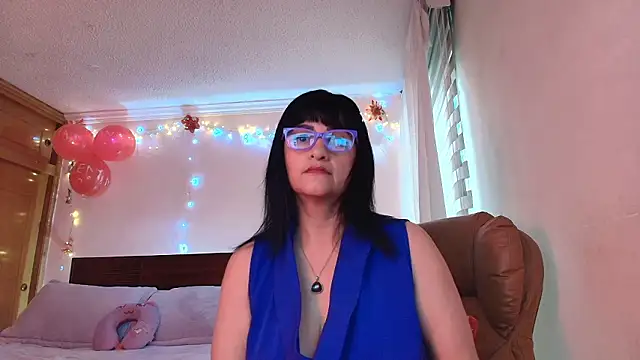 ISABEEL SOFIA01 online show from February 24, 12:37 pm