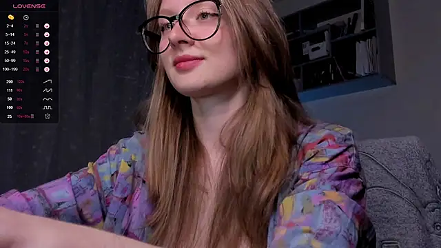 Snapshot of mollytuck chatting on September 15, 4:36 pm mollytuck online show from September 15, 4:36 pm