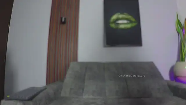 Snapshot of Catalina-sexy chatting on October 8, 3:00 am Catalina-sexy online show from October 8, 3:00 am