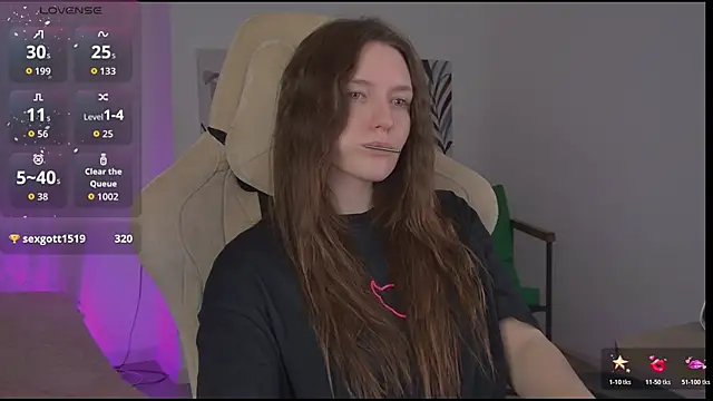 JennyDens online show from April 4, 7:34 pm