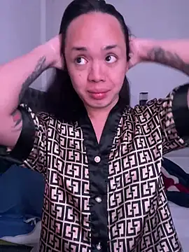 SweetCheska19 online show from April 16, 7:08 am