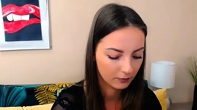 NatalieSexy online show from April 17, 6:15 am