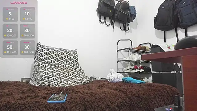 perla jeff online show from February 6, 9:07 pm