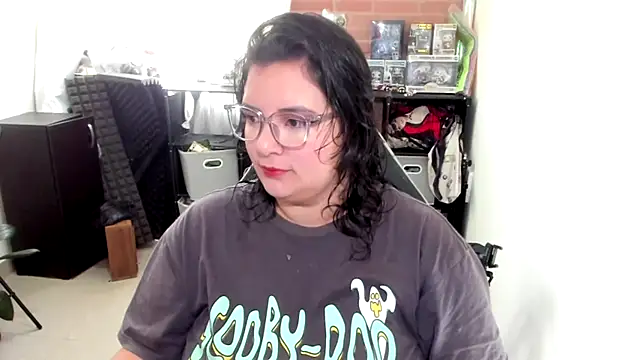 aika-dreams online show from November 1, 1:15 pm