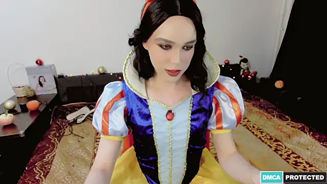 Larisa Sign online show from October 28, 4:24 pm