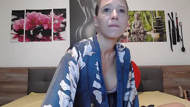 Naschkatze01 online show from October 20, 6:16 am